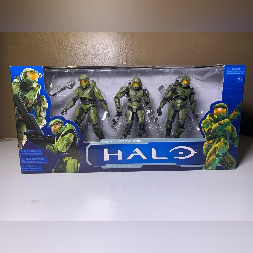 McFarlane Toys Halo Universe Master Chief Evolution 3 pack 10th Anniversary